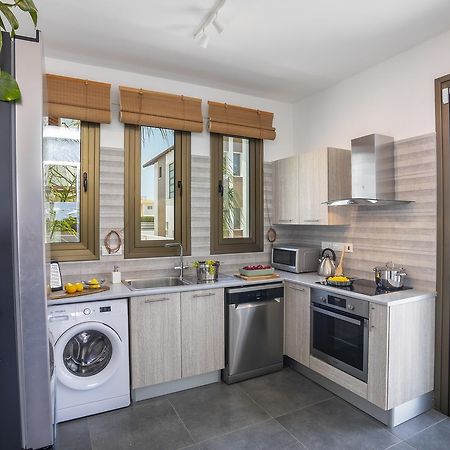 Chris Le Mare Luxury Villa Protaras Exterior foto